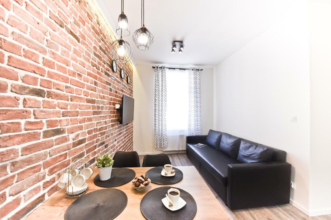 Metropolis Apartment Torun Exterior photo