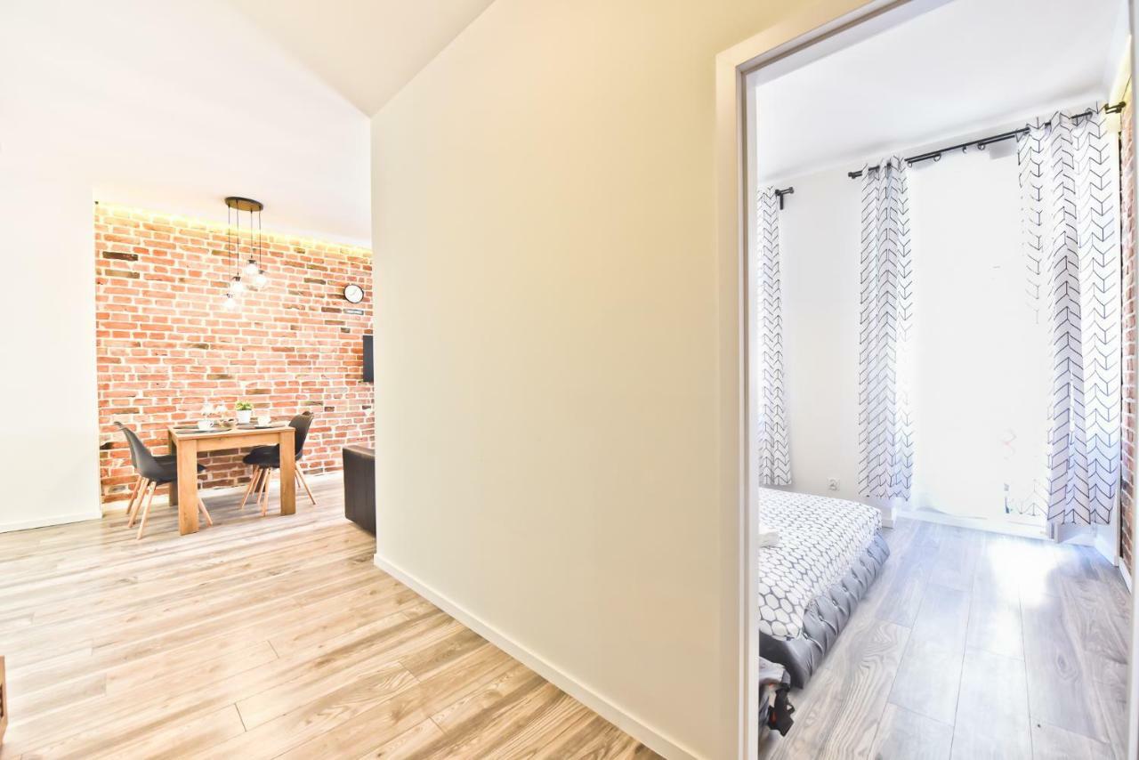 Metropolis Apartment Torun Exterior photo