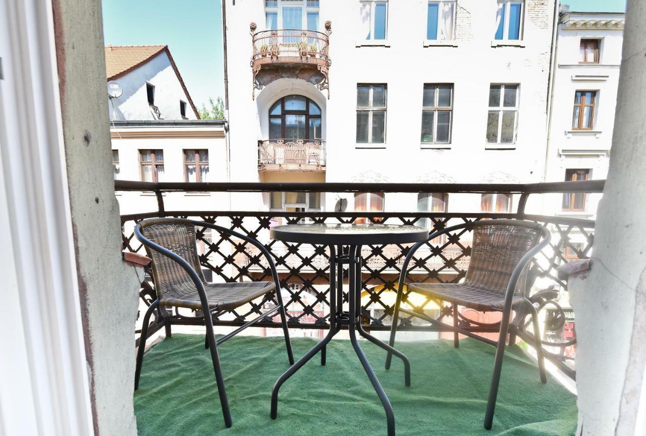 Metropolis Apartment Torun Exterior photo